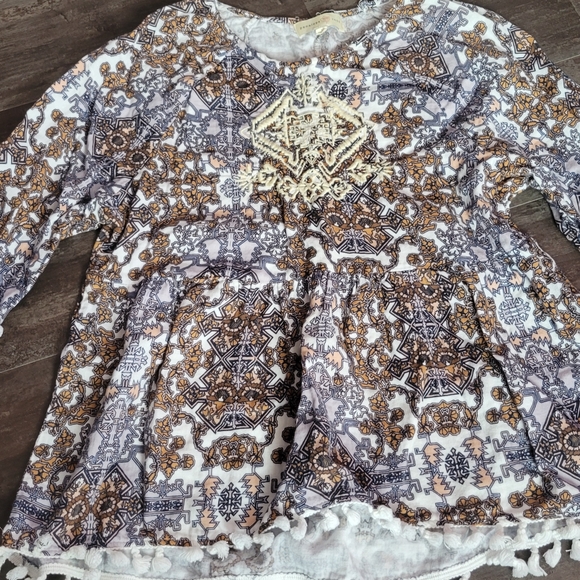 Penelope Rose Bohemian Style Top - Picture 3 of 6